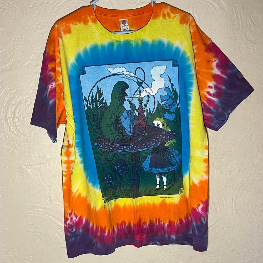 Vintage 97’ Tie-Dye Art T-Shirt